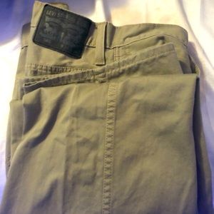 Tan colored men’s levi’s